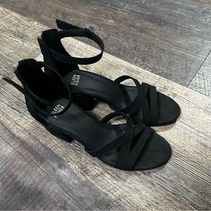 Eileen Fisher Jazzy Block Heel black 7.5